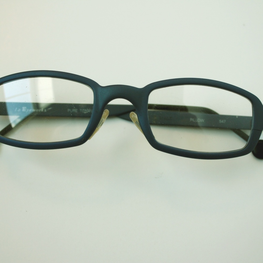 la eyeworks new vintage glasses unisex nwot